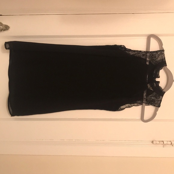 Chiffon and lace dress - Picture 1 of 3